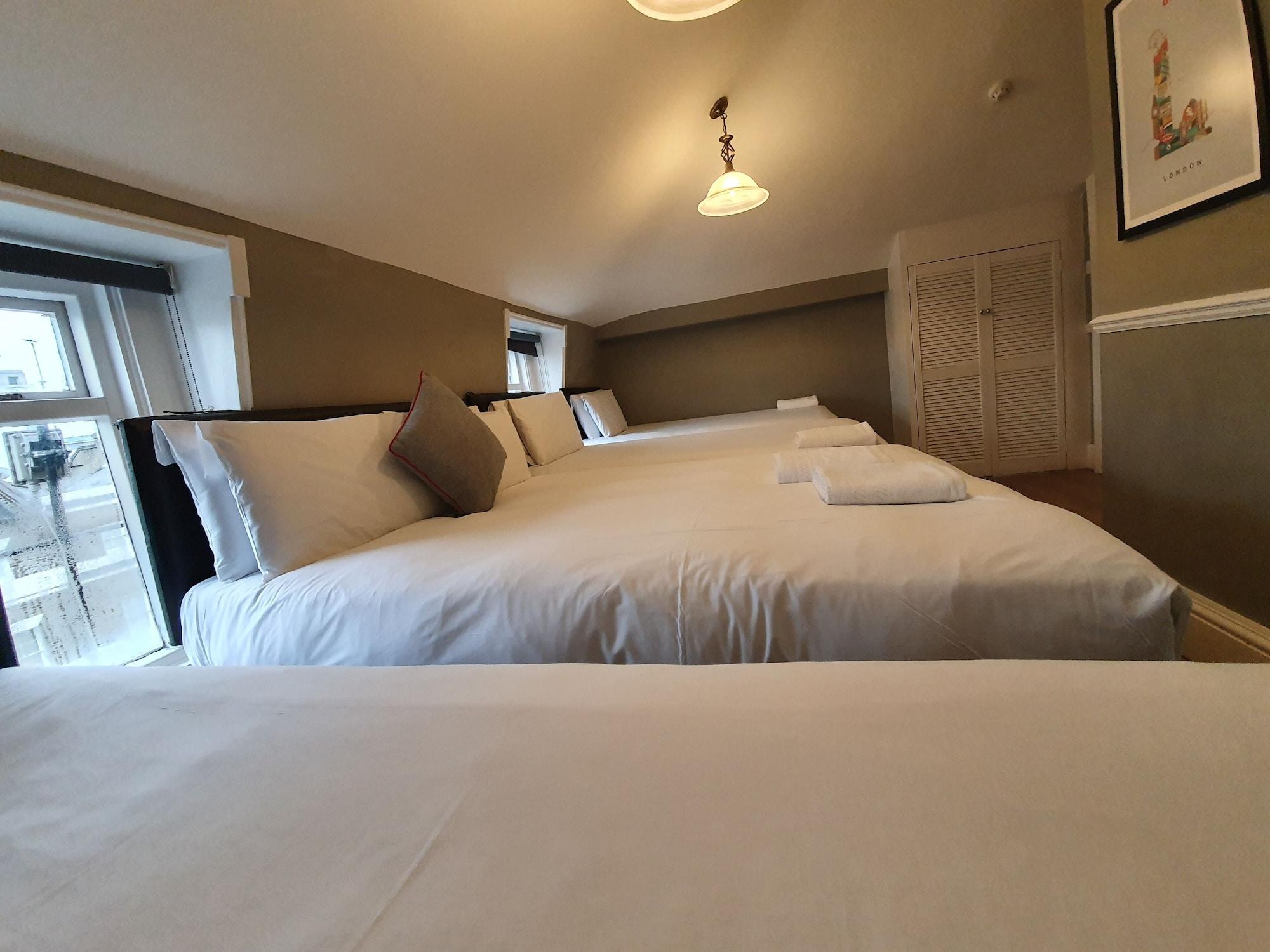 Belgravia Отель 3*